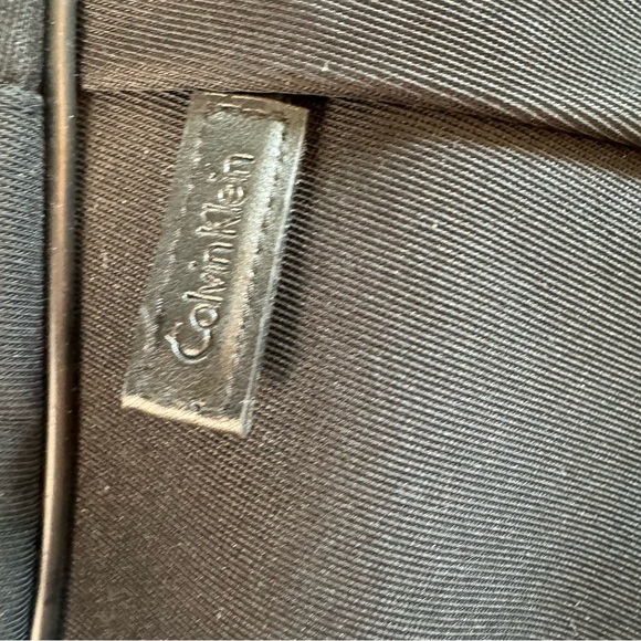 Calvin Klein Duffle Bag Carry On Black Arm Strap Travel Weekend Bag - Picture 9 of 9